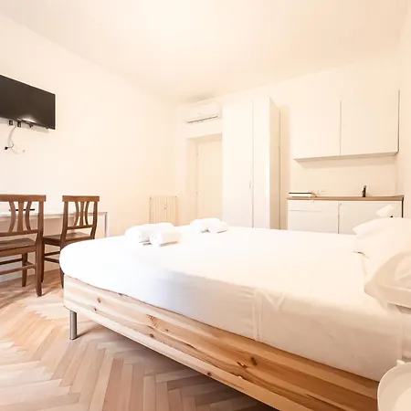Apartament Rrrapido Sant' Ambrogio And - Via Olona Mediolan